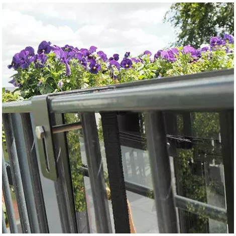 JULIANA Serre De Balcon Urban Balcony En Verre Trempé 0.16 M² - Noir 4 JULIANA Serre De Balcon Urban Balcony En Verre Trempé 0.16 M² - Noir – Image 4