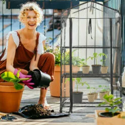 Relaxdays Serre De Balcon, Bâche En PVC, Structure Acier, 3 étagères, HxLxP : 127 X 69 X 49 Cm, Noir/transparent -Serre de jardin Boutique 61314096 3